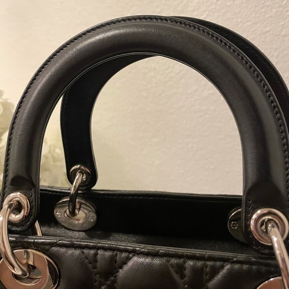 ❤️SOLD❤️Medium Lady Dior - Picture 17 of 17